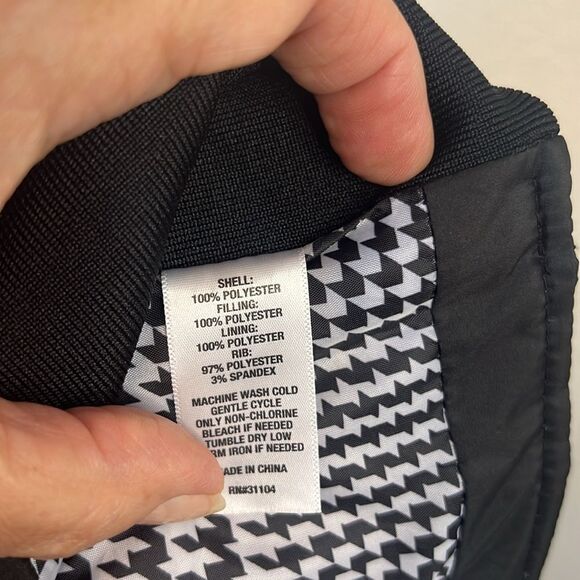 Kim Rogers Black Quilted Vest - Picture 9 of 10